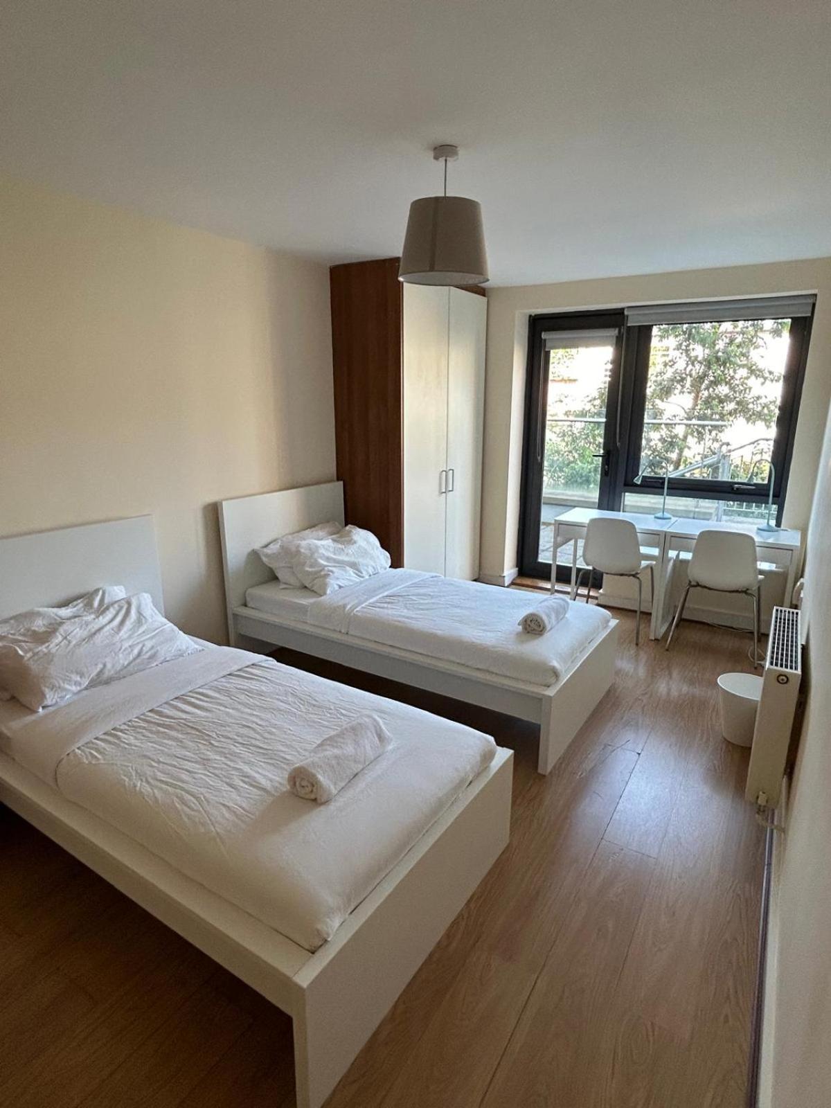 004 Spacious 3 Bed In Centre Dublin